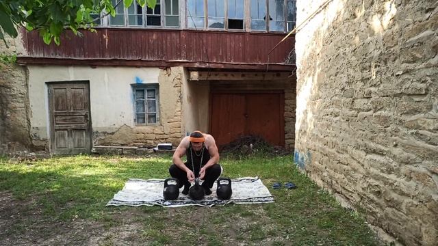 РАЗВОДКА ПРЯМЫХ РУК В СТОРОНЫ ПРИ УДЕРЖАНИИ В КАЖДОЙ ТЕЛОМ ВНИЗ ГИРИ ВЕСОМ 24КГ (48кг) + 32КГ ГИРЯ смотреть онлайн