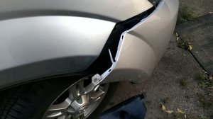 Ховер h3 new turbo. Замена подфарного крепления переднего бампера