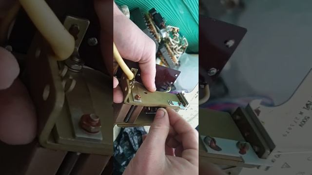 Мегаомметр.Сколько меди внутри? смотреть онлайн