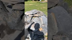 Водоём с водопадом на участке своими руками дёшево.