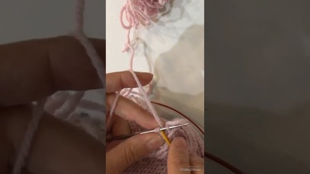 Закрытие макушки шапки «ромашкой» смотреть онлайн