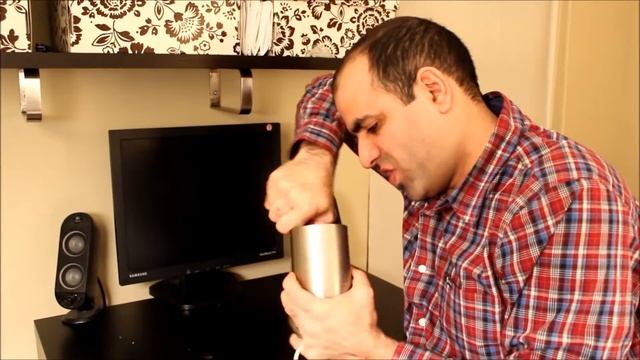 Как Поменять Лампочку | Electroboom (rus) смотреть онлайн