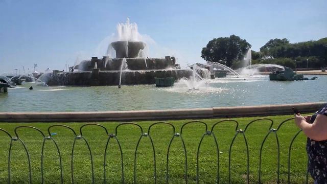 Grant Park Chicago смотреть онлайн