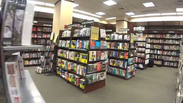 VLOG: Жизнь в США. Книжный магазин Barnes and Noble. смотреть онлайн