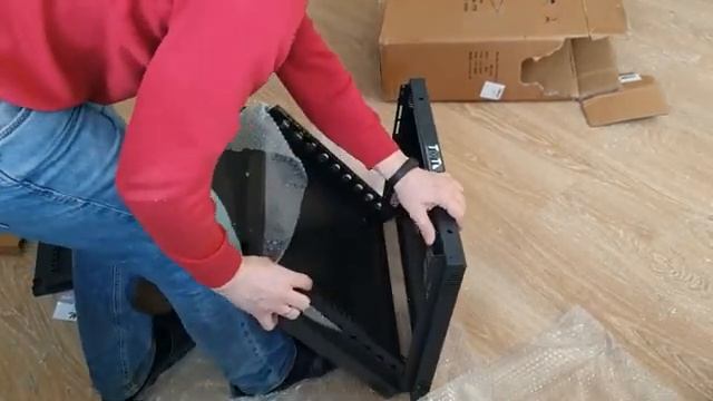 ОНЛАЙН ТРЕЙД.РУ — Шкаф настенный LANMASTER Next 19'', 9U, 550x450, черный(TWT-CBWNG-9U-6X4-BK) смотреть онлайн