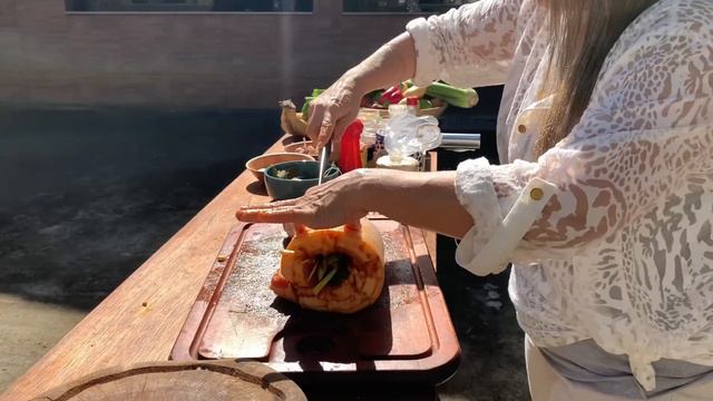 VOCÊ NUNCA COMEU UMA COSTELINHA SUÍNA FEITA ASSIM! смотреть онлайн