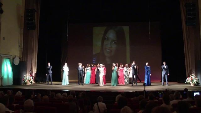 Корабли уходят чтоб вернуться