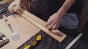 Как нарезать тонкие жилки из шпона