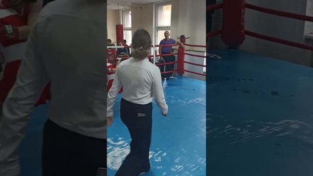Гороховик Кирилл спарринг с боксёром из Сморгони Гродненская область. г Минск 26.10.2023 г.(1) смотреть онлайн