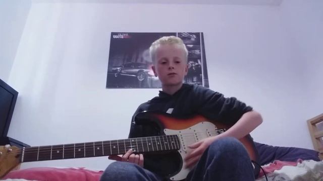 Very easy way to play who let the dogs out (guitar) смотреть онлайн