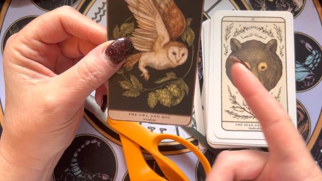 How I Trim and Edge Tarot and Oracle Decks смотреть онлайн