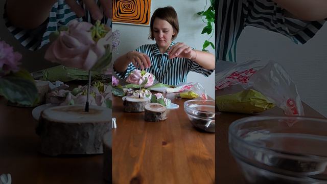 Пионы из крема - тренировка