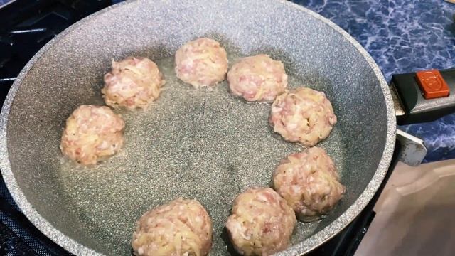 Беру Фарш, Картофель и луковицу и готовлю вкусный ужин вместо надоевших котлет! смотреть онлайн