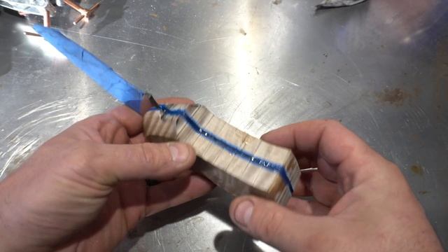 Triple-T #57 - Beginner knife making series - Adding the Handle and Sharpening смотреть онлайн