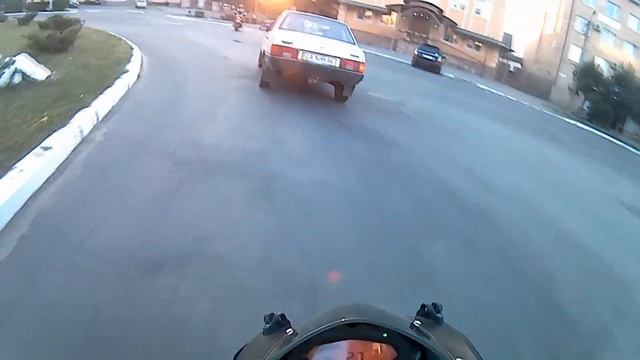 МотоБудни смотреть онлайн