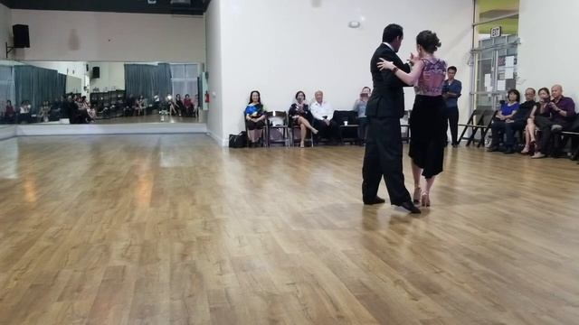 Sebastián Acosta & Laura D'Anna - performance at Silicon Valley Milonga night on 11/07/18 (2 of 3) смотреть онлайн