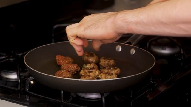 Anabolic Meatball Sandwich on GARLIC BREAD Recipe Low Calorie Meatball Sammy Healthy Meatball Sub смотреть онлайн