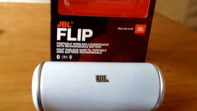 JBL Flip review (portable wireless loudspeaker with rechargeable battery) смотреть онлайн