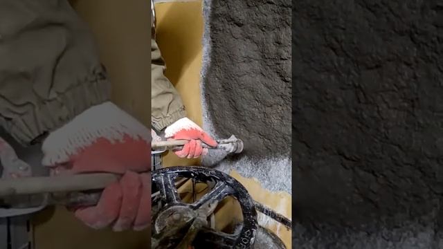 Восстановление не провибрированных участков бетона методом торкретирования