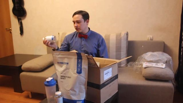 Посылка от MyProtein. Анбоксинг посылки из Великобритании. смотреть онлайн