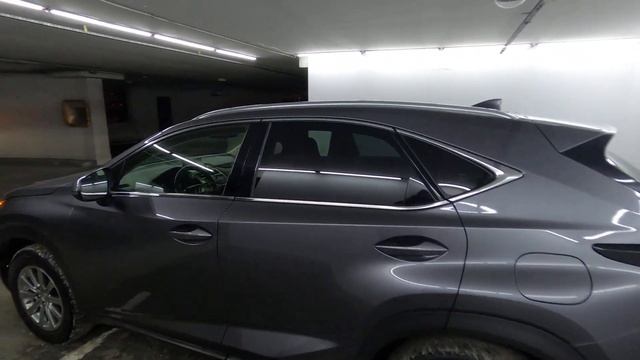 Lexus NX I 200t 2.0 AT (238 л.с.) 2017