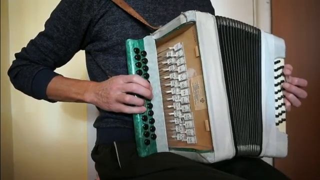 Ярко над Волгой светит звезда (Звёздочка) разбор на гармони №-163 с цифрами смотреть онлайн