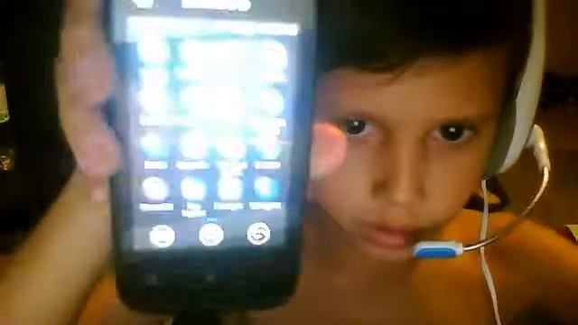 меня не слышно и ищо ролик про китайский телефон lenovo a208t смотреть онлайн