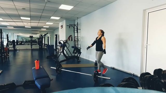 Кроссфит WOD со штангой. Fullbody для жиросжигания