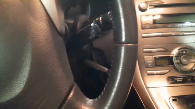 Что делать, если заблокировался руль и не поворачивается ключ в замке зажигания смотреть онлайн