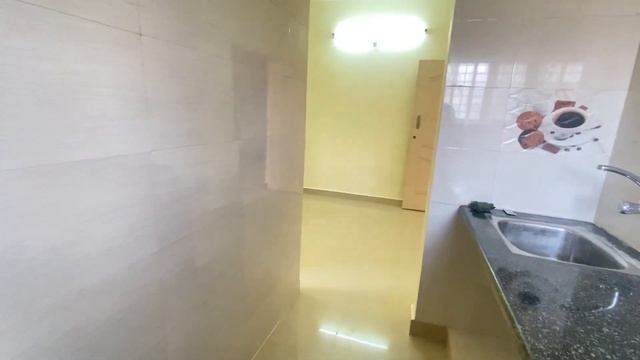 (JJR1) 1BHK Semi Furnished House Available for Rent With Power Backup, Lift & Security смотреть онлайн