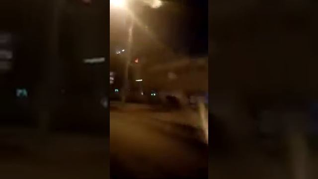 Всем привет из ямы. Я весёлый парнишка. Мелом нарисую грустную картинку. смотреть онлайн