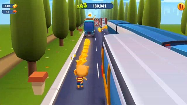 Talking Tom Gold Run - Talking Ginger vs Raccoon Boss in Venice Canals - Full Screen смотреть онлайн