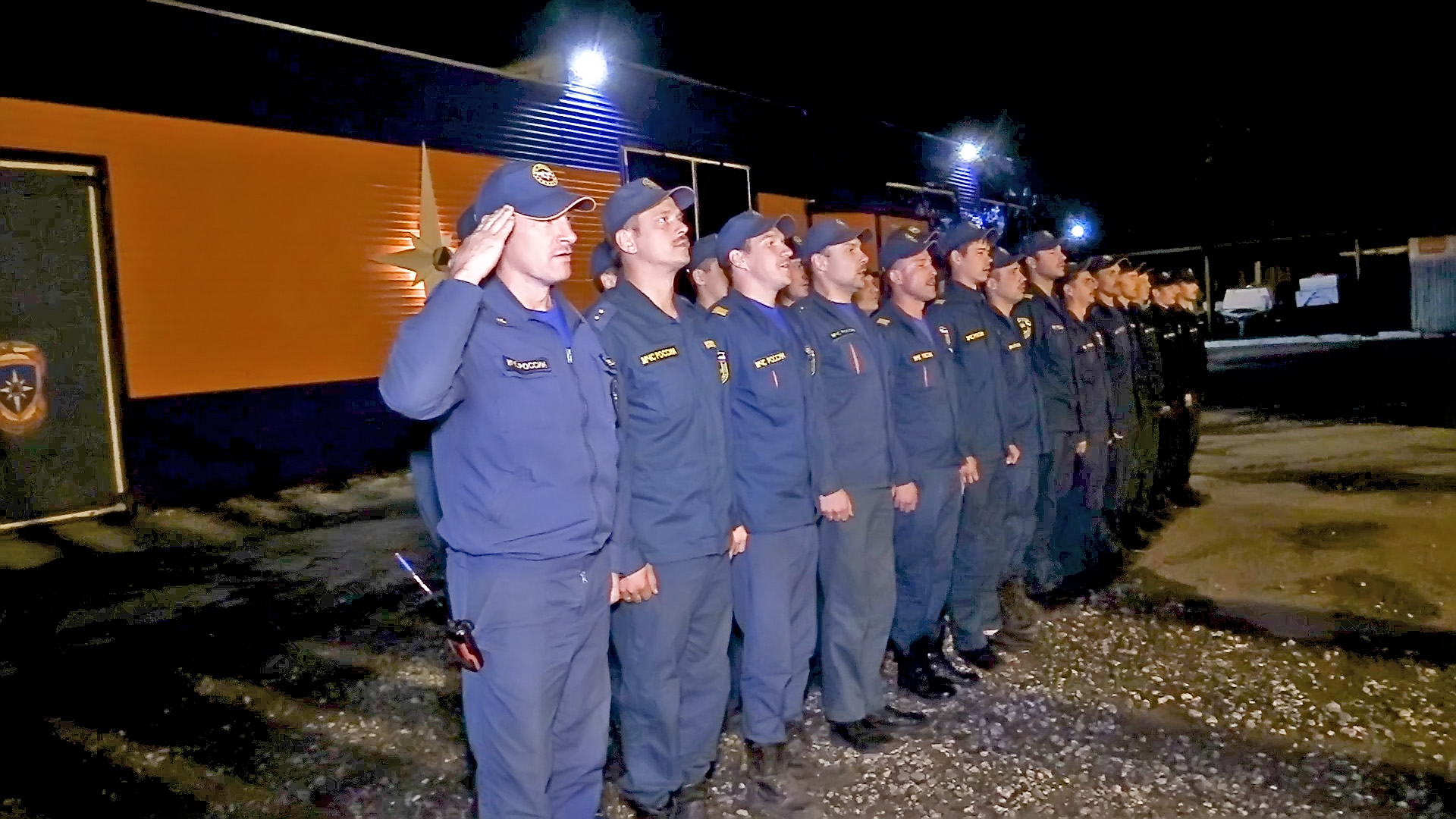 Кировские спасатели вернулись из Нижегородской области смотреть онлайн