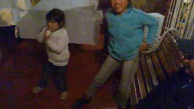 las miniturras vale y anais смотреть онлайн