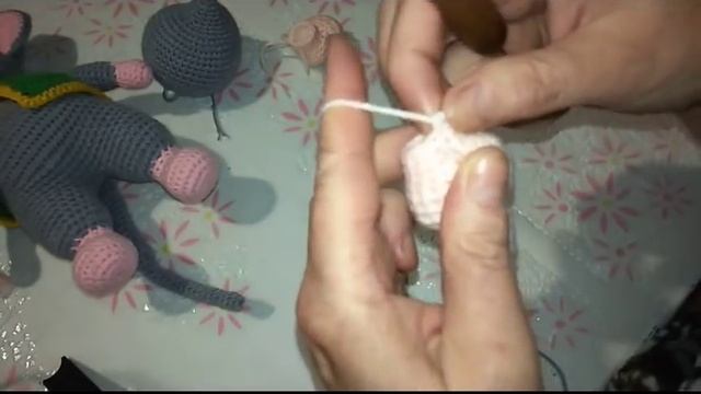 Мышонок Пинки по МК Ольги Коваленко. Часть 1 смотреть онлайн