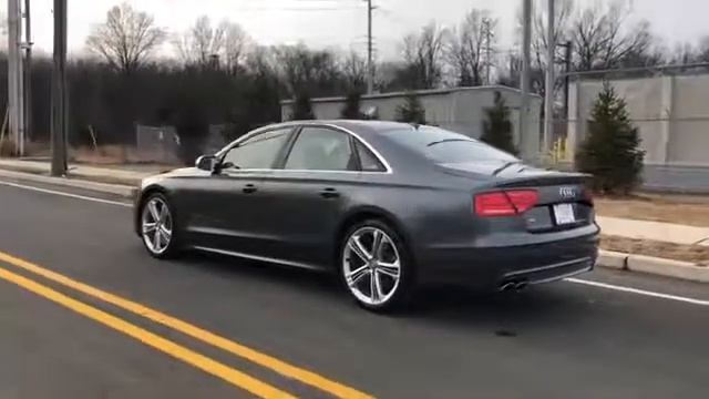 2013 Audi S8 Daytona Gray Pearl смотреть онлайн