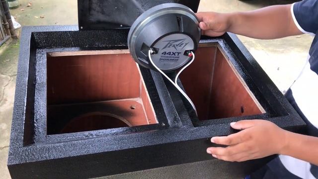 Mid-High Bullet Speaker Box [ Specs & Measurements ] смотреть онлайн