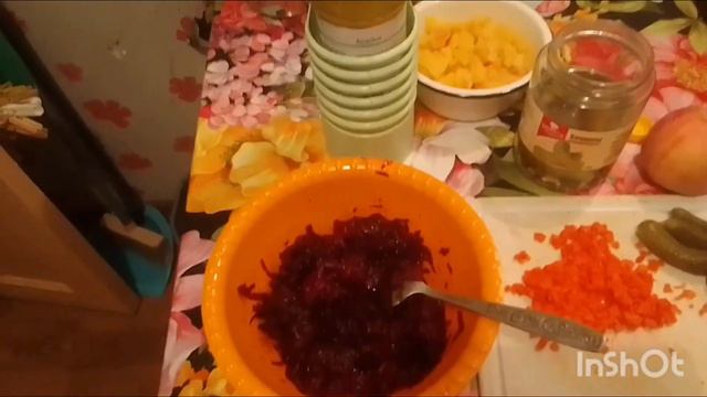 Как сделать винегрет ярким и красивым. Мой секретик. смотреть онлайн