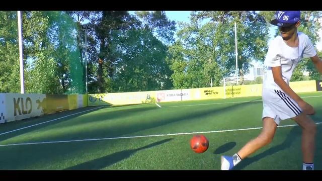 КАК СТАТЬ ФУТБОЛИСТОМ ЗА 5 МИНУТ смотреть онлайн