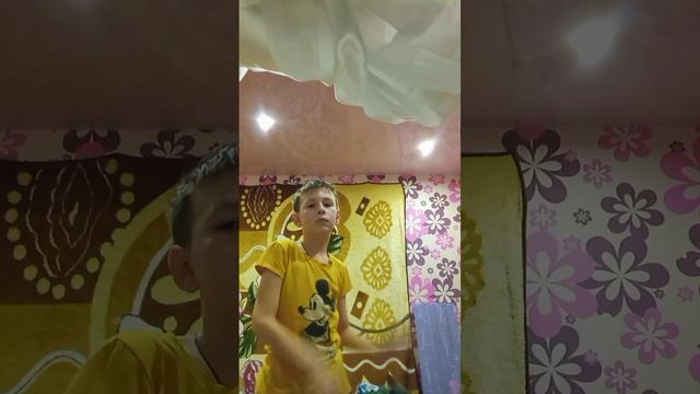 Видео Танцы.mp4 смотреть онлайн