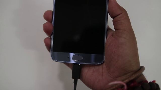 Moto X4 Full Review: The Complete Phone! смотреть онлайн