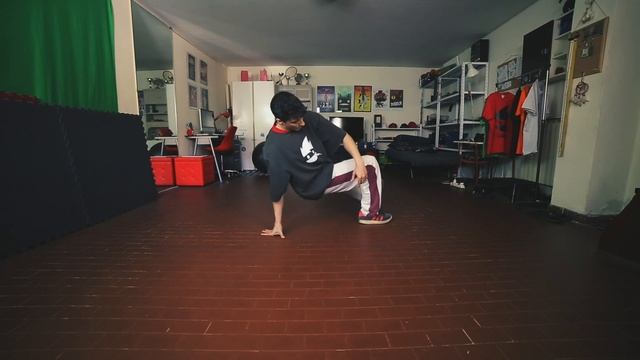 Learn How to SWIPE - Breakdance Tutorial смотреть онлайн