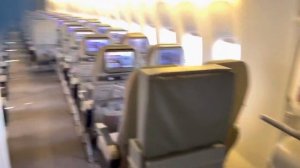 Emirates-Boeing 777-300ER (A6-EGH ) interiors (Quick View)