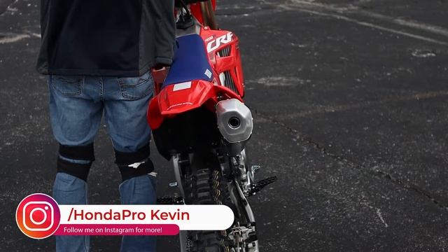 New 2023 Honda CRF450R 50th Anniversary | Exhaust Sound / Revs / Engine Start Up смотреть онлайн