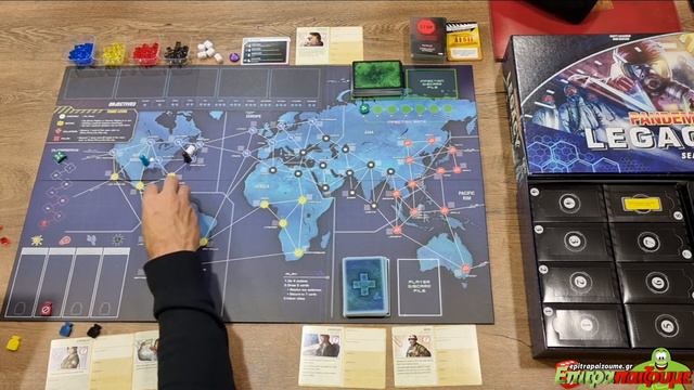 Pandemic Legacy Season 1 - How to Play Video by Epitrapaizoume.gr смотреть онлайн