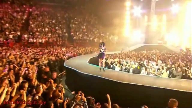 Inna - Oops! - Live On Stage смотреть онлайн