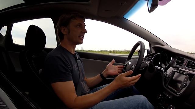 Тест-Драйв KIA Ceed. Чем он удивит? смотреть онлайн