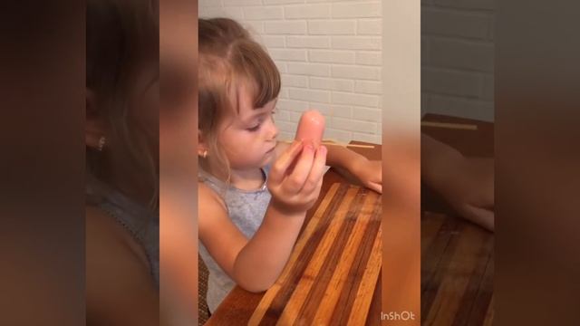 Первое приготовленное блюдо Маши. смотреть онлайн