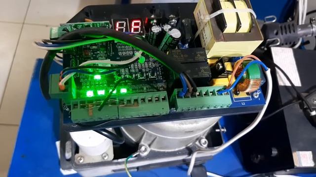 привод на откатные ворота! гроза повредила. выгорел мотор. смотреть онлайн