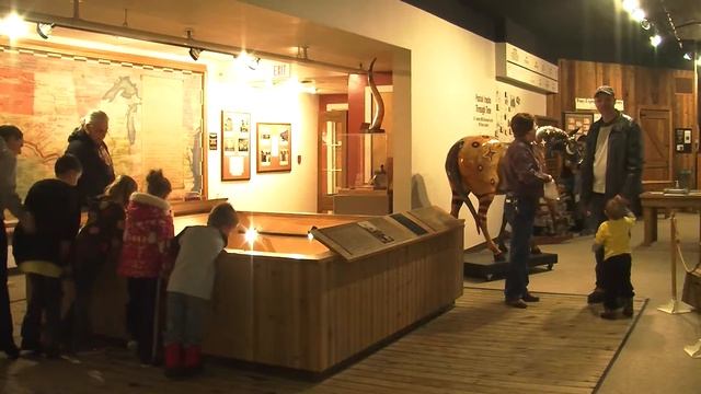 Local museum hosts family day смотреть онлайн